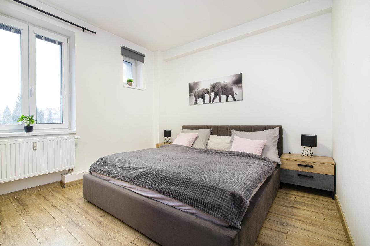 Apartment Hotel Stud Mb Острава Екстер'єр фото