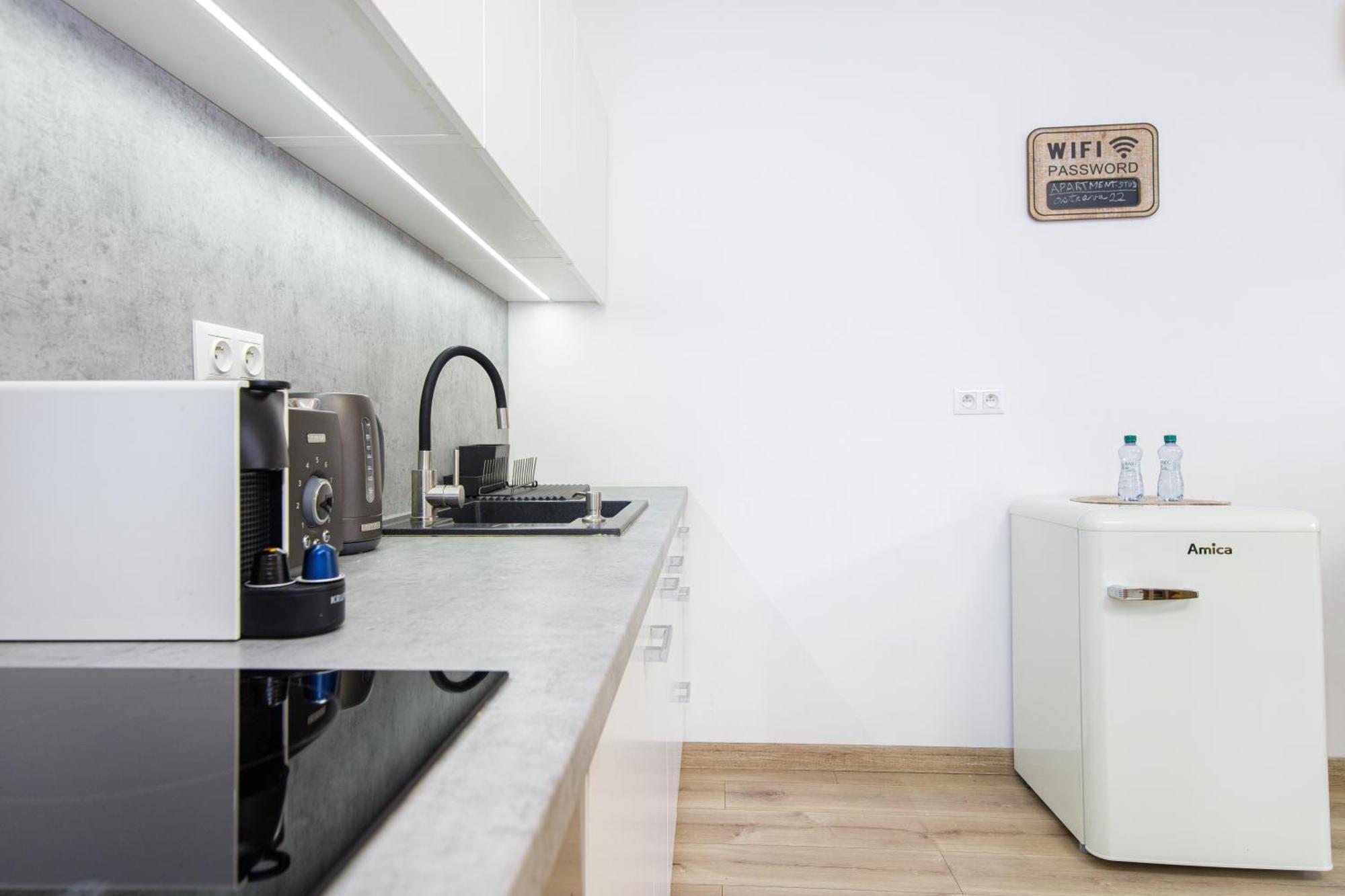 Apartment Hotel Stud Mb Острава Екстер'єр фото