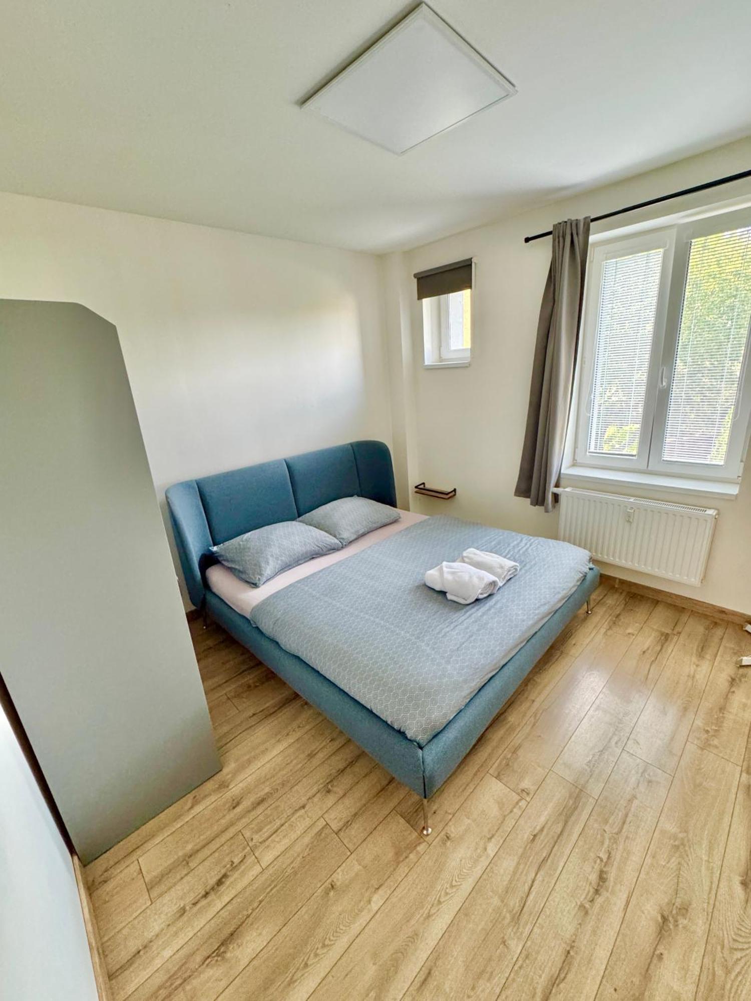 Apartment Hotel Stud Mb Острава Екстер'єр фото