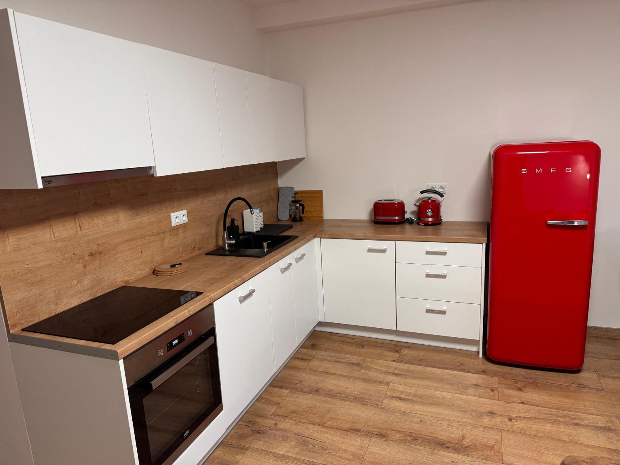 Apartment Hotel Stud Mb Острава Екстер'єр фото